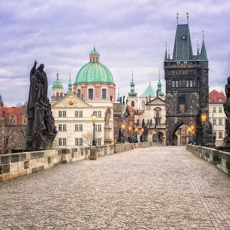 Quiet Apartment With Balcony Charles Bridge Praha Eksteriør bilde